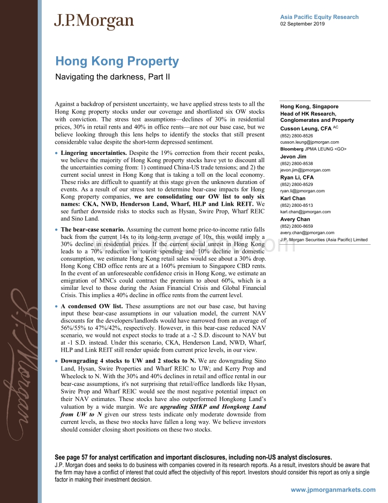 J.P.摩根-香港房地产：黑暗中的航行.pdf_第1页